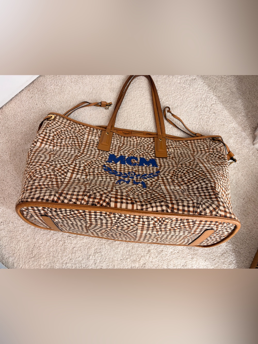 MCM Reversible LARGE SHOPPER Tote Bag β Cognac Monogram